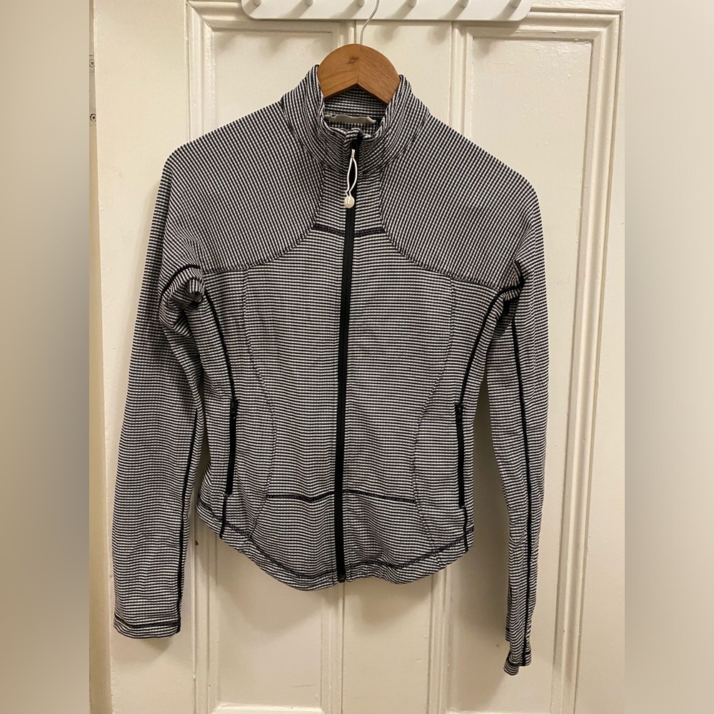 Lululemon Cropped Align Jacket